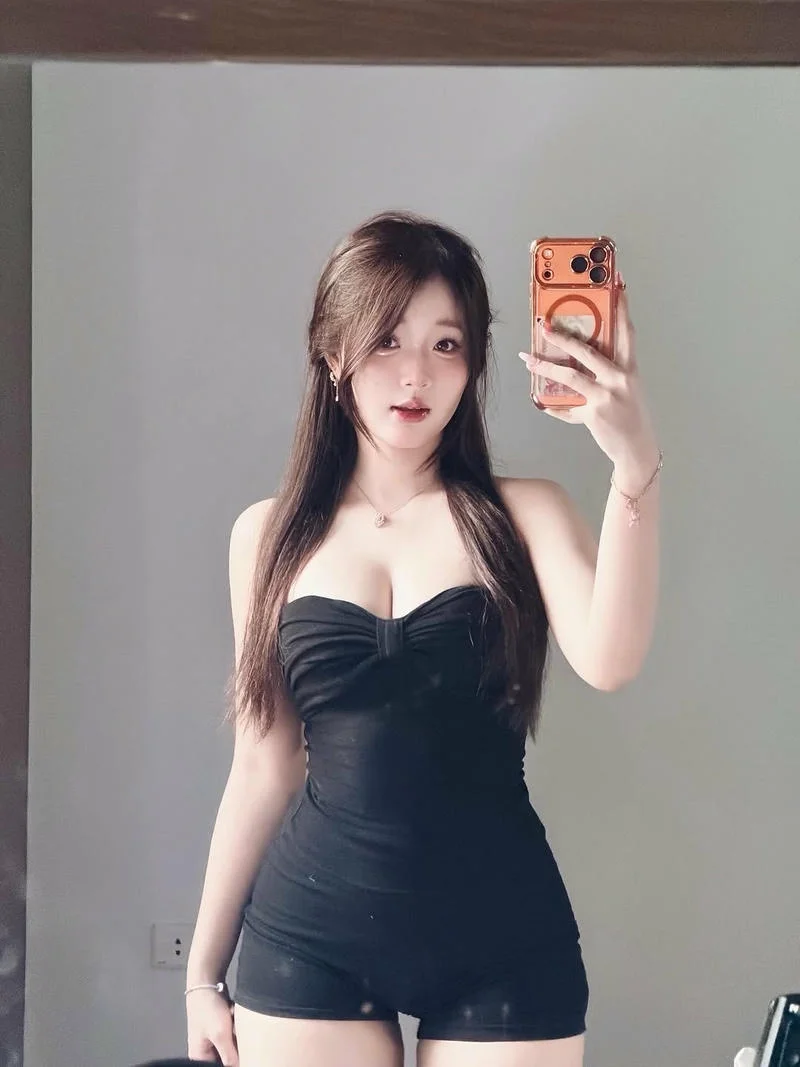 218+ ảnh sex Bình An body nóng bỏng khiến cặc nứng ngay