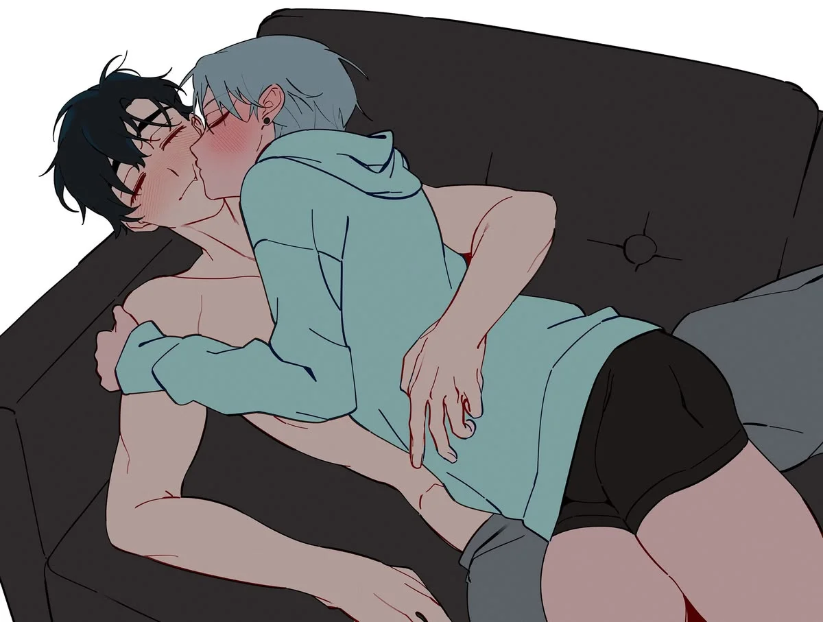 Hình ảnh minh họa về sẽ gầy anime với hai nhân vật nam đang âu yếm nhau trên ghế sofa.